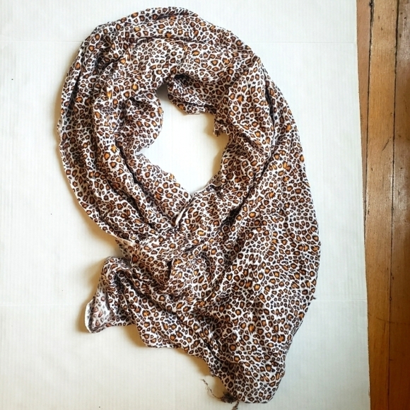 ANIMAL LEOPARD PPRINT LONG SCARF WRAP SHOULDER COVER COTTON* O/S - Picture 1 of 10